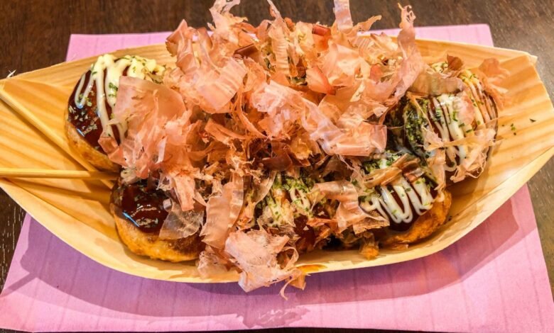 what does takoyaki taste like